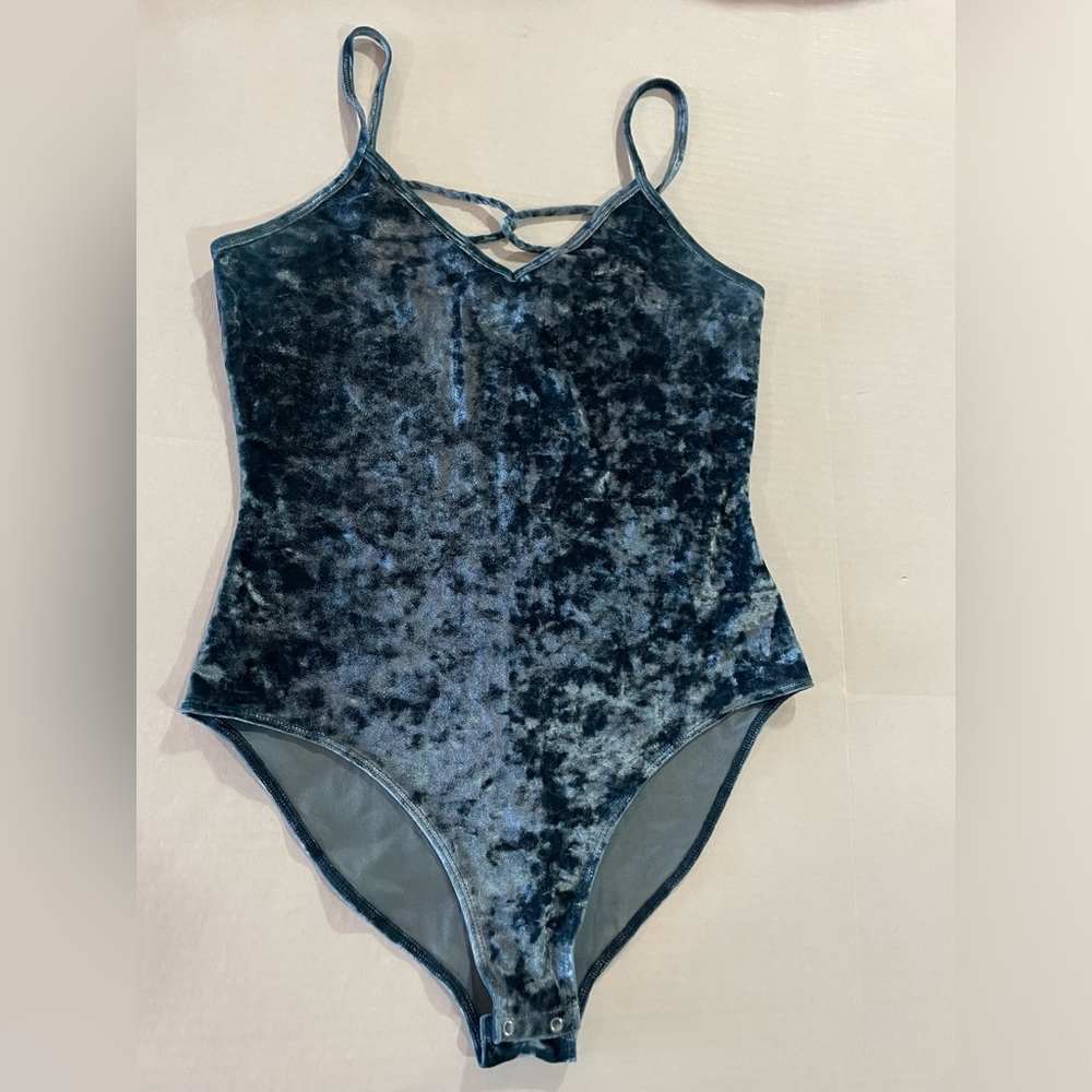 Arizona Women's Blue Velvet Bodysuit One Piece Crossed Size M
